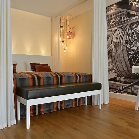 Mittermeier, Hotellerie & Restaurant فندق روتنبورغ أوب در تاوبر