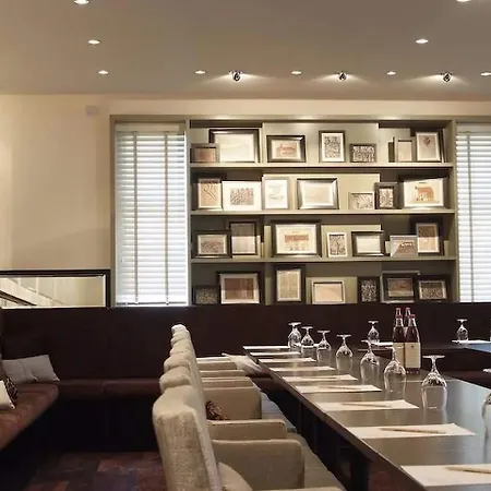 Mittermeier, Hotellerie & Restaurant روتنبورغ أوب در تاوبر