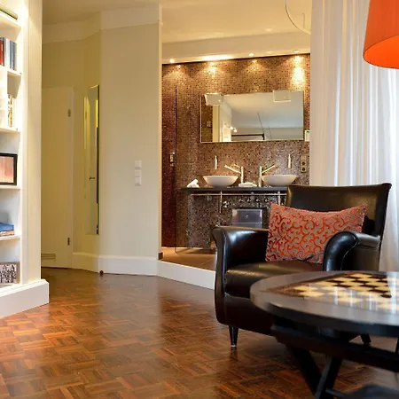 Mittermeier, Hotellerie & Restaurant فندق 4*